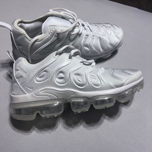 Nike Air VaporMax Plus 9.5